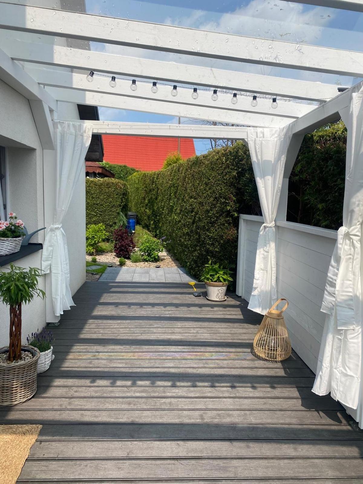 Pokoje Goscinne U Anny Darlowo Exterior foto